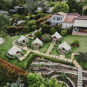 Campo de lujo Teva Glamping & Retreat